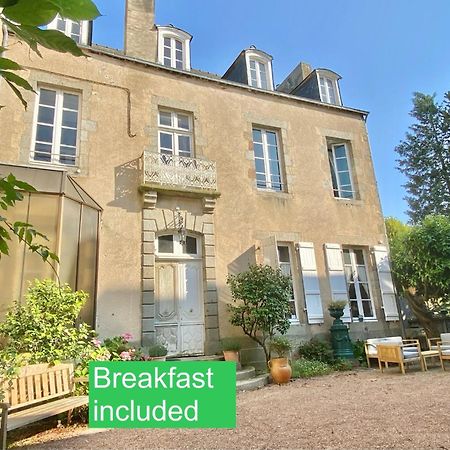 L'Hotel De Herce Chambre D'Hote Mayenne Exterior foto